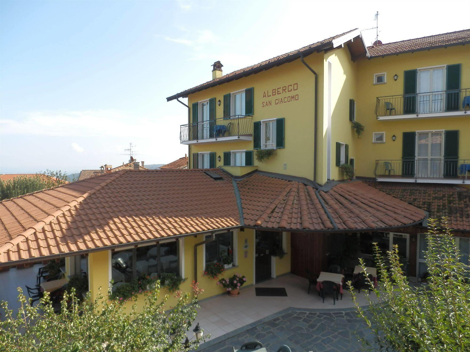 Hotel San Giacomo Lake Maggiore Bagian luar foto